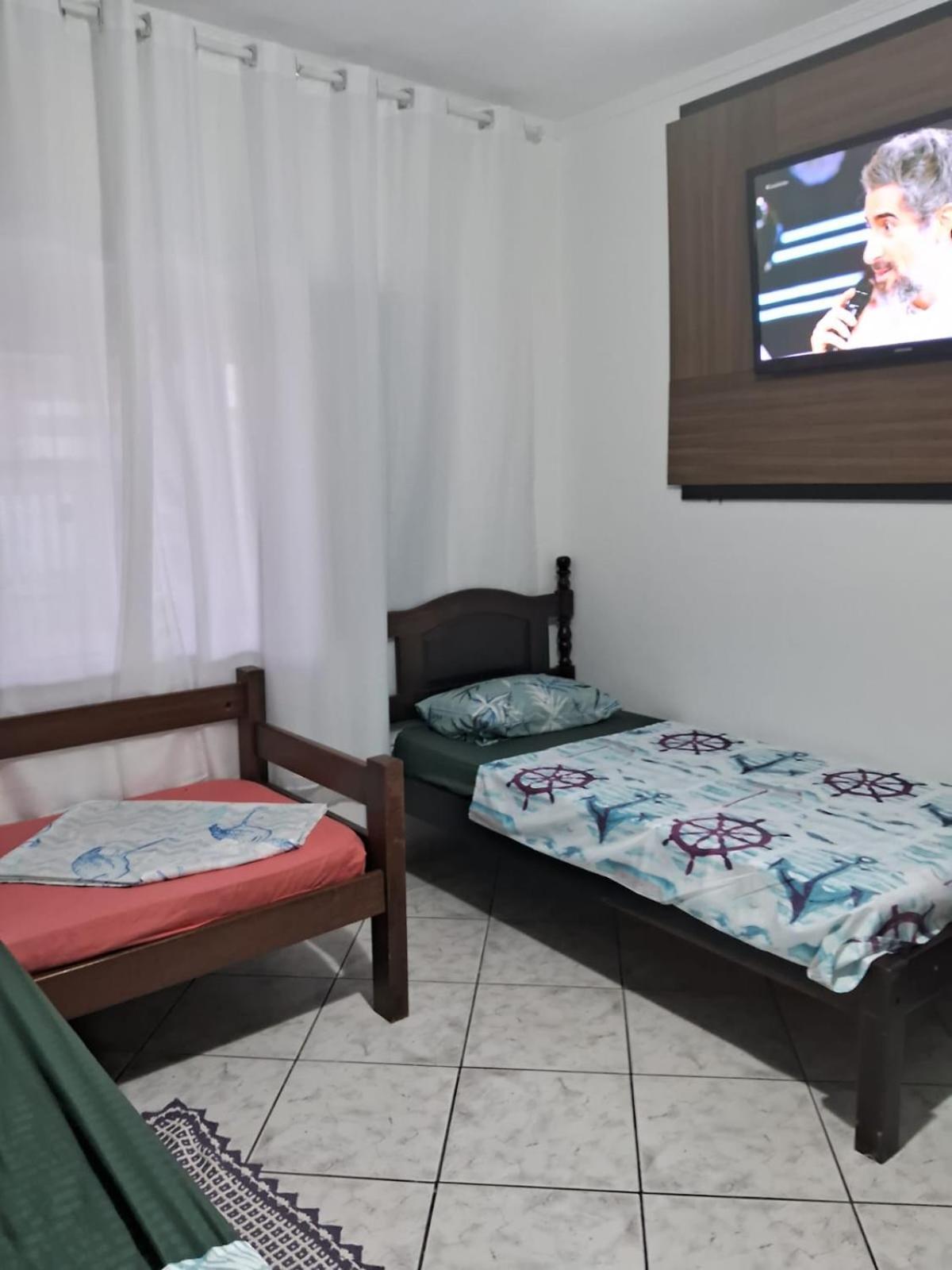 Do Enzo Quarto em Acomodações Particulares Itanhaém